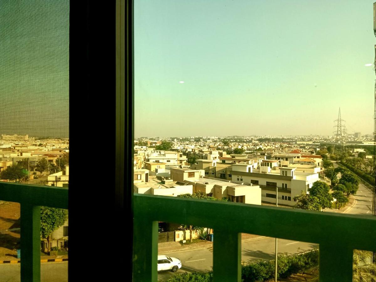 Esquire Hotels & Apartments Rawalpindi Esterno foto